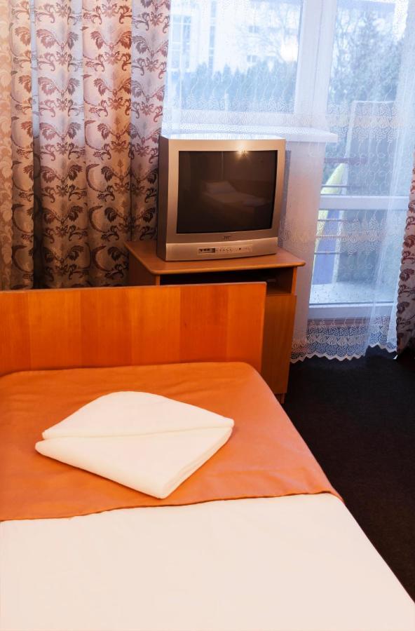 Tourist Chernivtsi Ngoại thất bức ảnh