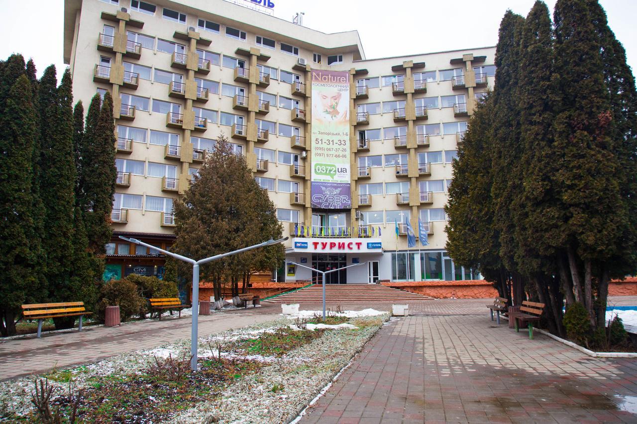 Tourist Chernivtsi Ngoại thất bức ảnh